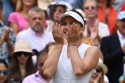 Halep conquista Wimbledon, le immagini più belle della vittoria 5