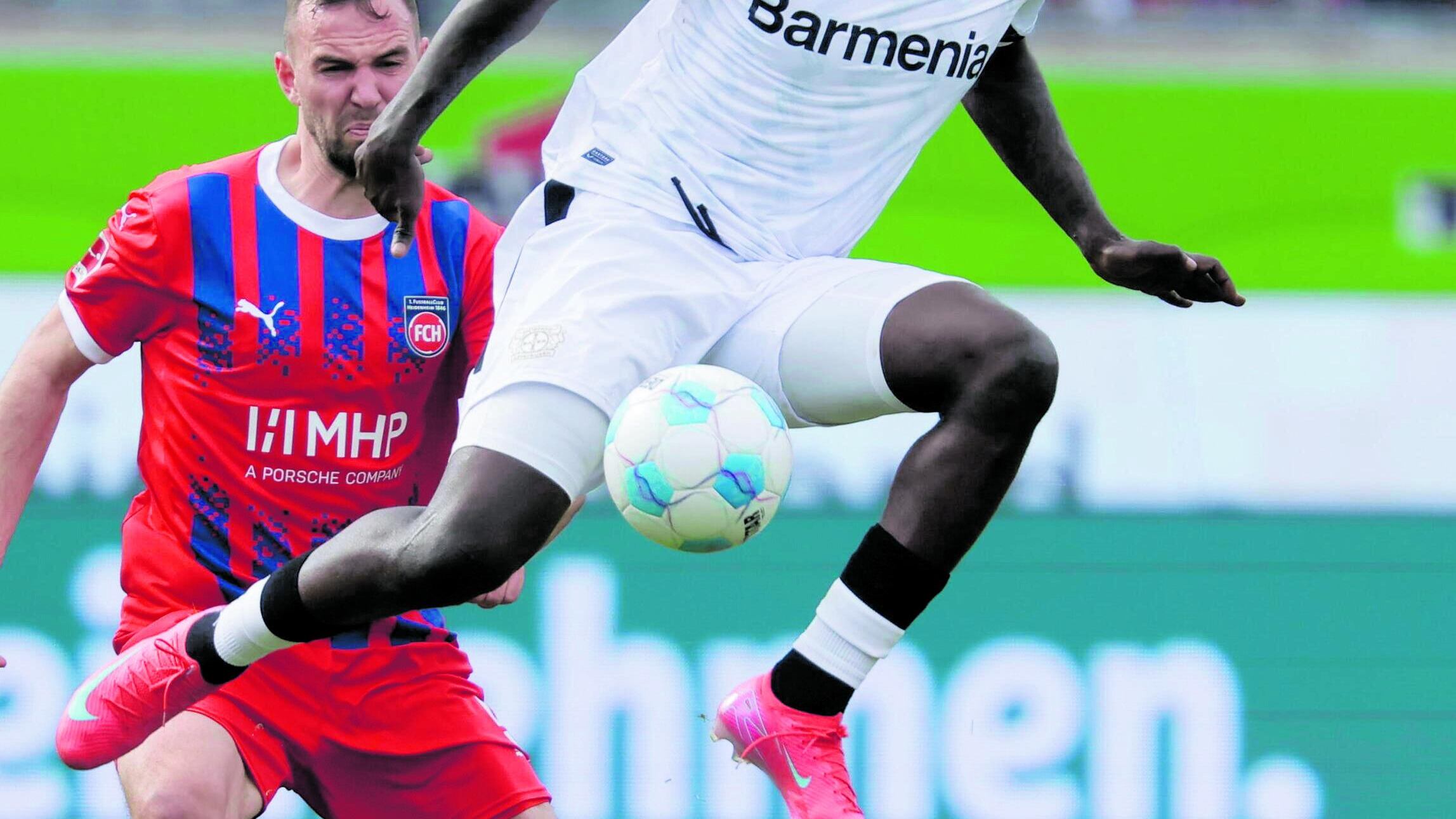Blitz dell'Inter: Diouf. E il Milan accoglie il bomber Boniface