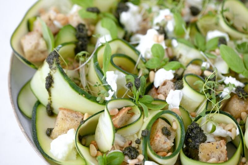 Insalata con zucchine