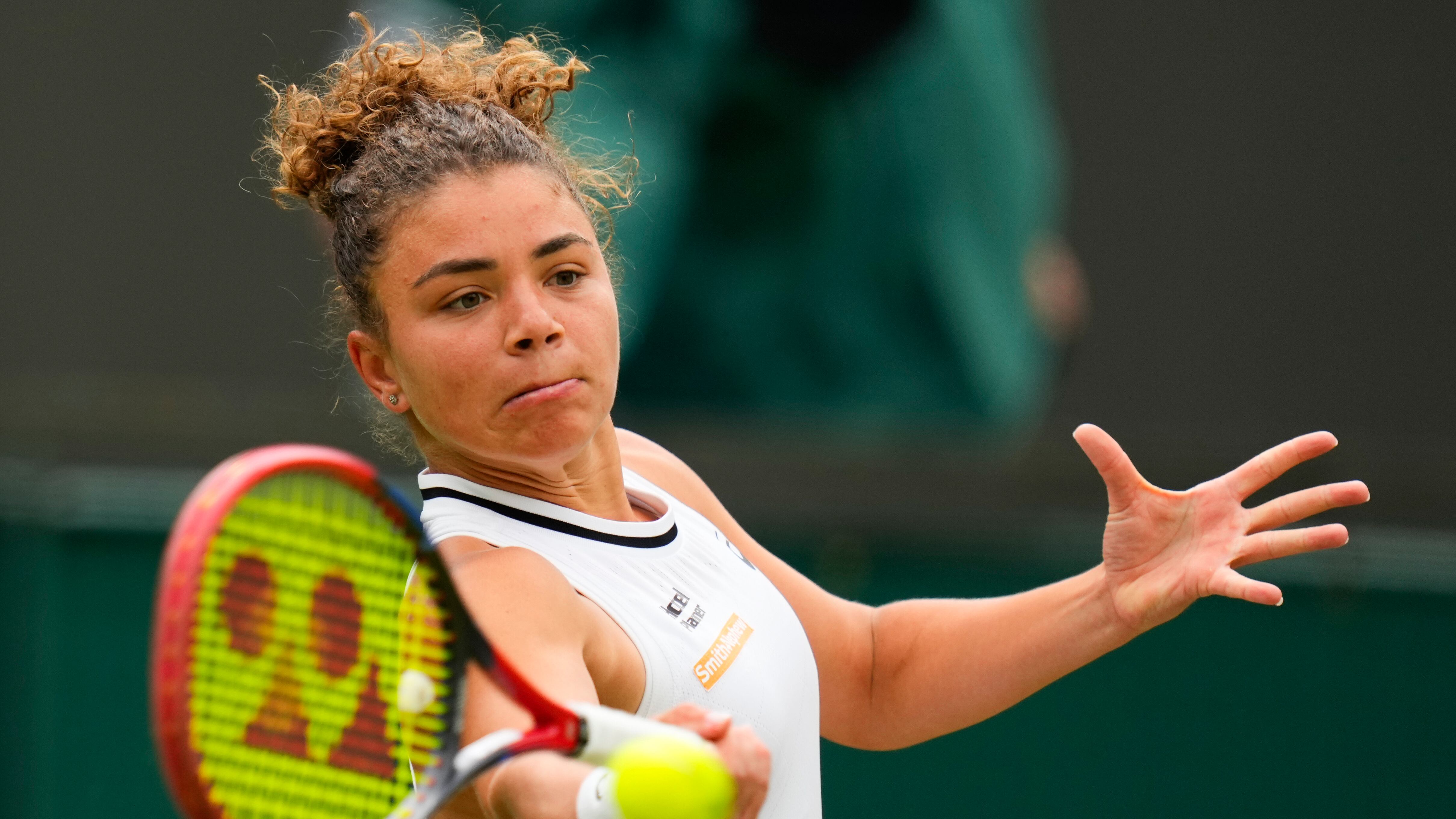 Wimbledon, Paolini ai quarti senza gioia: Keys si ritira per infortunio