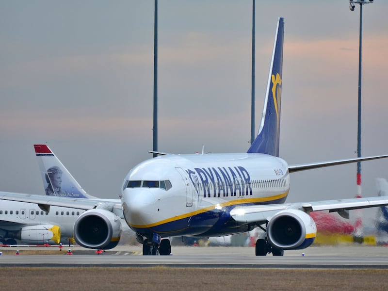 “Violate le norme internazionali”. Investigatori Usa contro Ryanair per l'incidente del finestrino