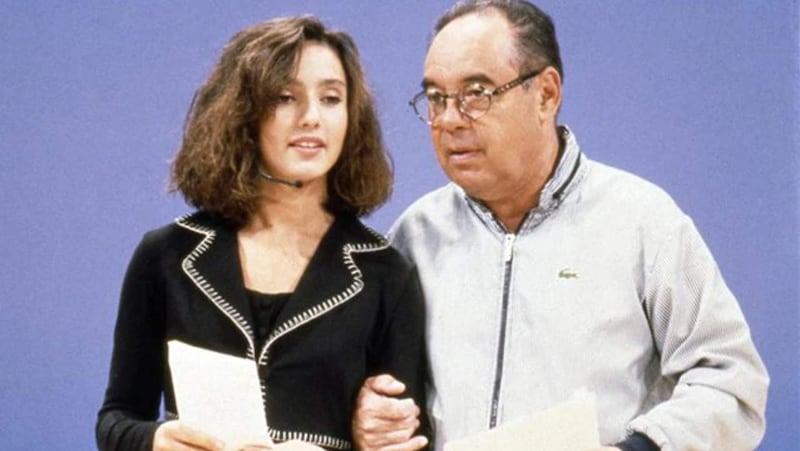 "Come una Barbie, piangeva in camerino". La rivelazione della figlia di Boncompagni su Ambra Angiolini