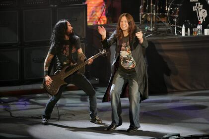 Addio a Ozzy Osbourne, il principe delle tenebre del rock 8