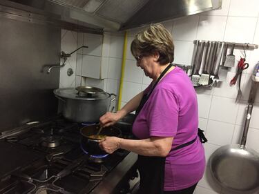 Napoli, il quartiere della Forcella 14