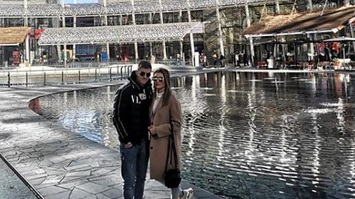 Milan, Piatek risveglio da re. E giro in centro con Paulina