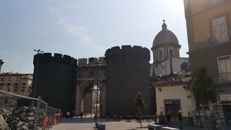 Napoli, Porta Capuana ricovero per tossici e senzatetto 1