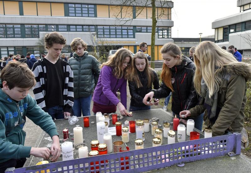 Germania, il dolore per le vittime dello schianto 6