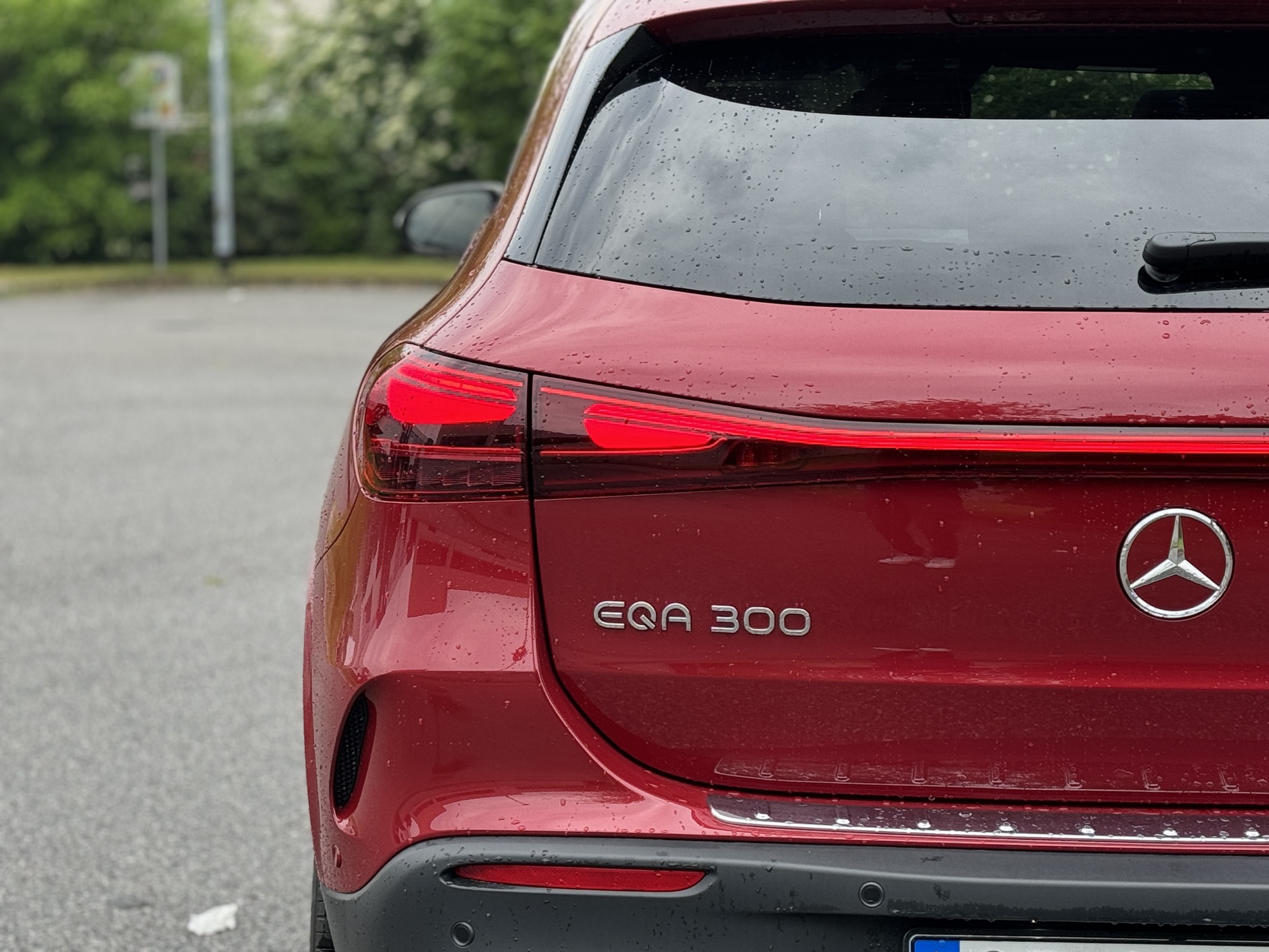 Mercedes EQA 300 4Matic: guarda la gallery del crossover elettrico premium 10