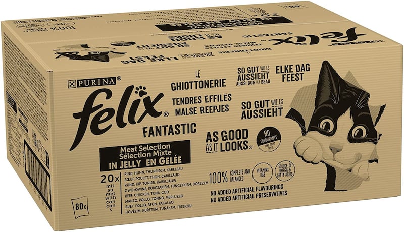 Cibo per gatti