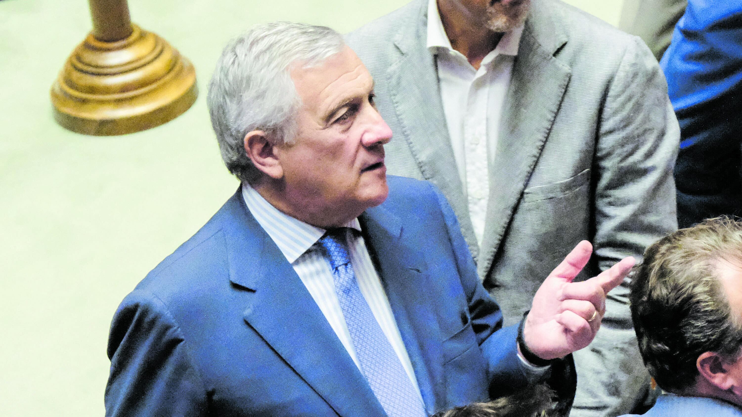 Il lavoro diplomatico di Palazzo Chigi. "Posizione comune a sostegno di Zelensky"