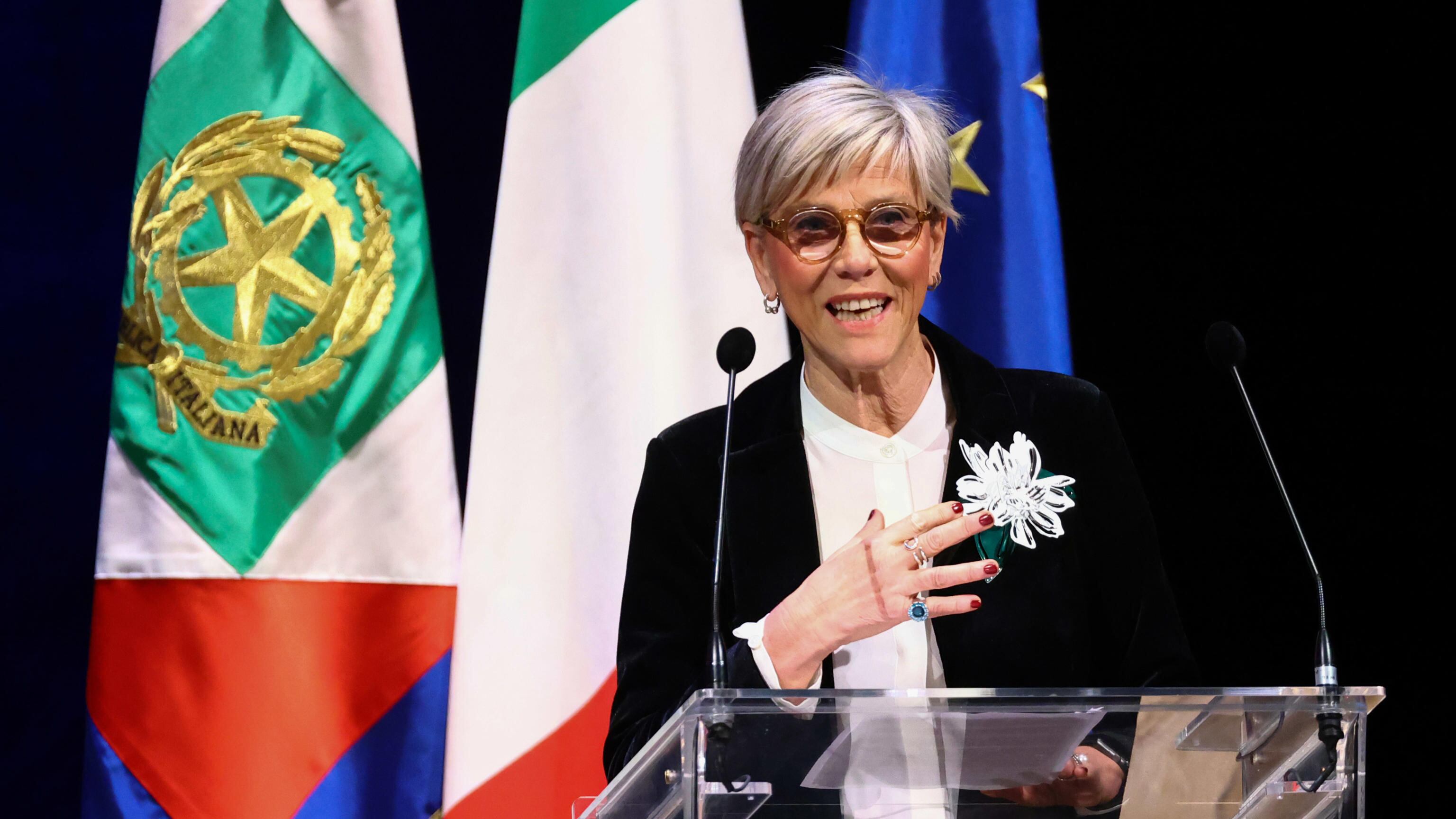 La sindaca socialista sbotta: "Basta, troppi migranti"