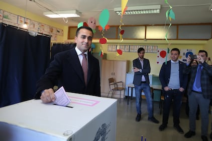 Referendum, da Renzi a Berlusconi: big alle urne 2