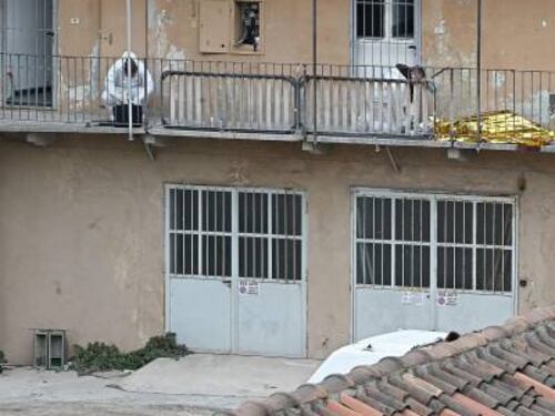 Morto sul ballatoio di casa: choc a Torino