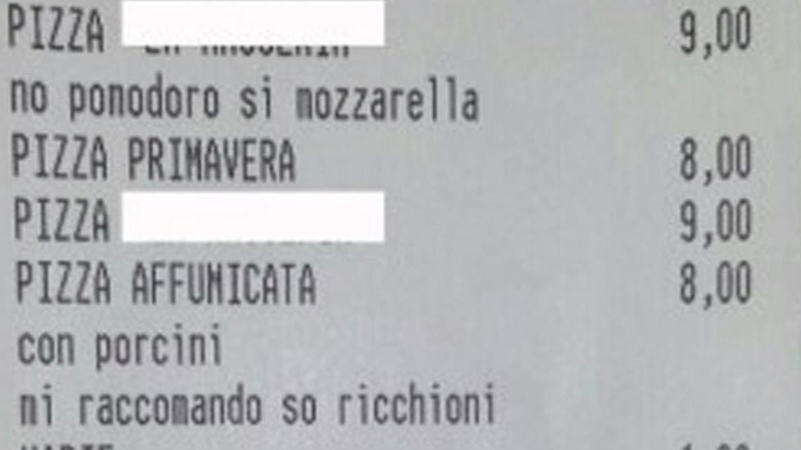 Scontrino omofobo, licenziato il cameriere