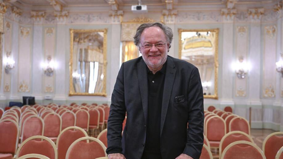 Fenice, dopo il via libera a Venezi si dimette il consigliere Tortaro