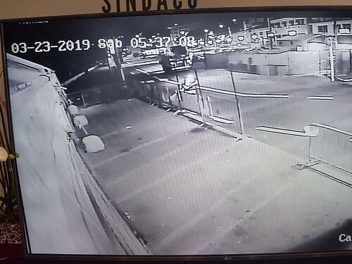 Vigili strappano manifesto del centrodestra, bufera a Sanremo