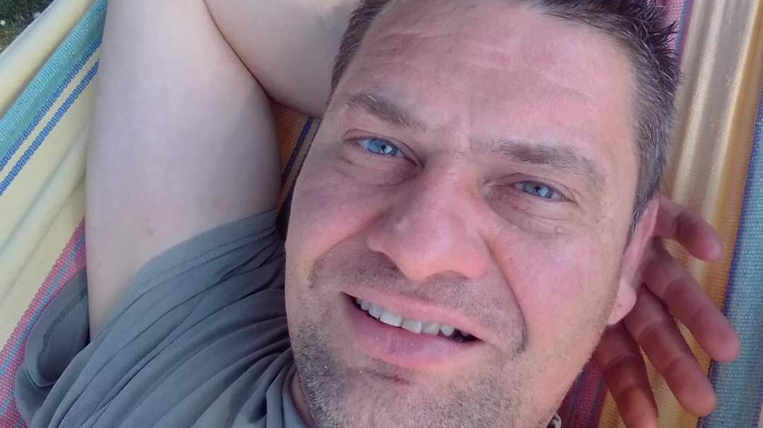 "Aiutami", poi l'orrore nella villetta. Ecco chi ha accoltellato Manuel all'alba