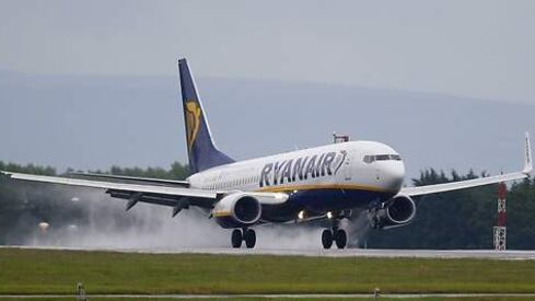 Ryanair, dal 1° settembre nuove regole sui bagagli: 500 mln in più per la compagnia