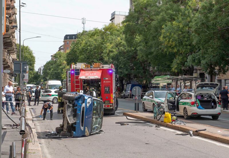 Gravissimo incidente in corso XXII Marzo, a Milano: le immagini dei soccorsi 8