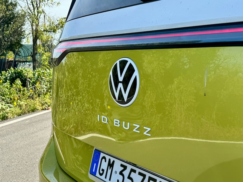 Volkswagen ID.Buzz, guarda la gallery del nuovo VAN 100% elettrico 8