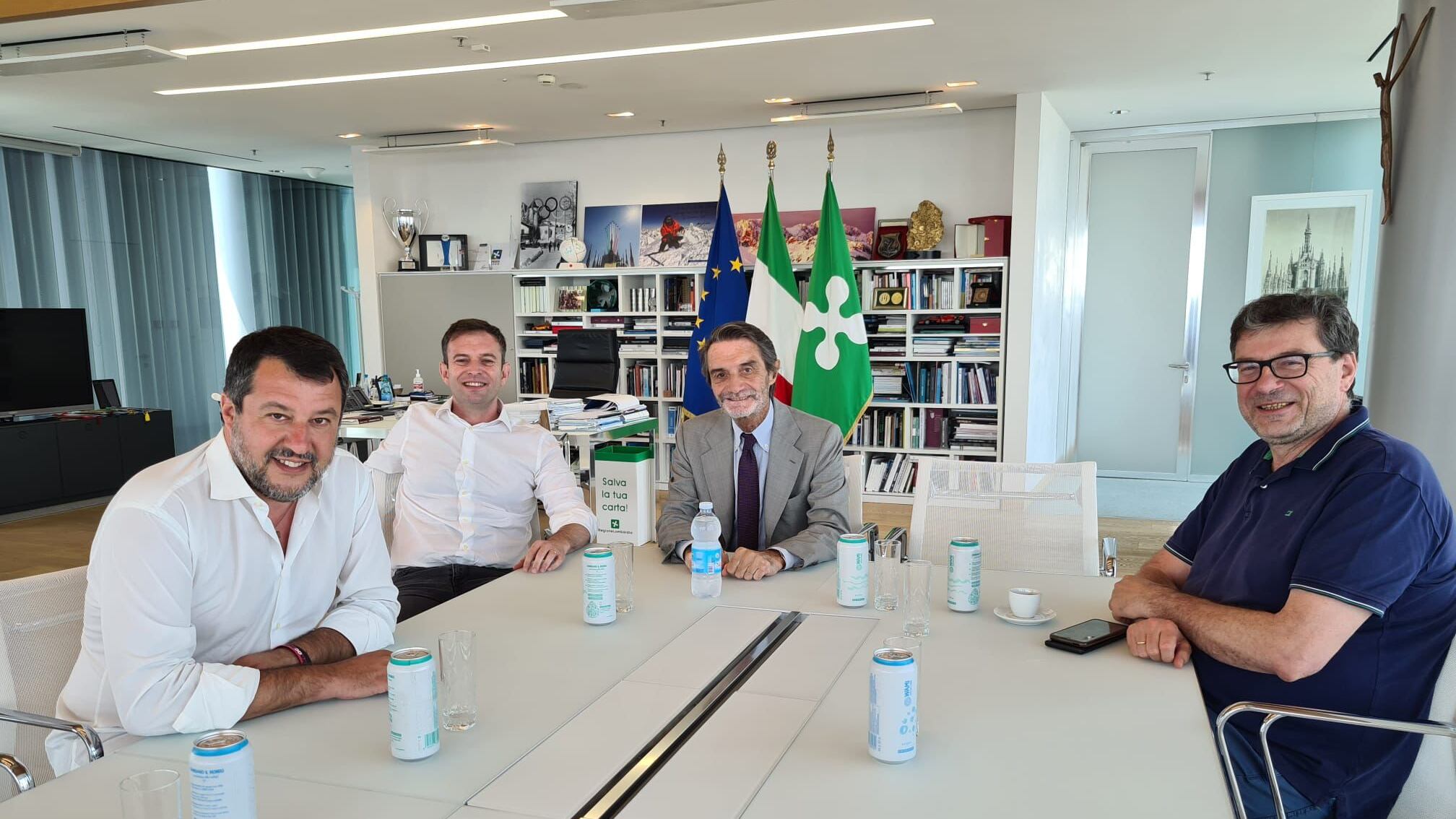Salvini incontra Moratti. "Ma per la Lega il candidato è Fontana"