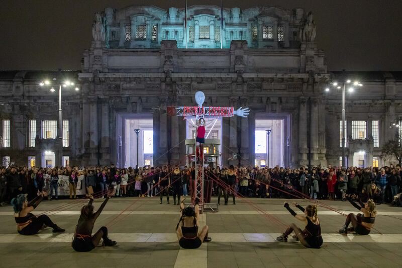 Femminista in croce