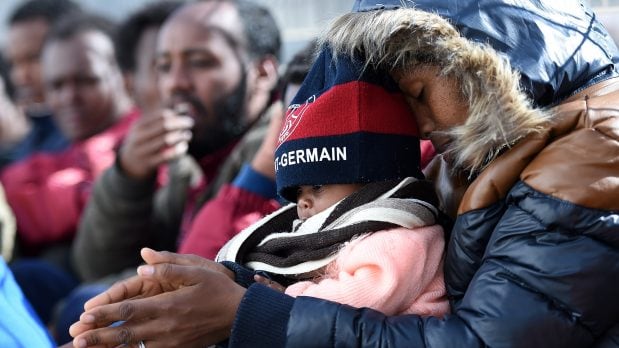 "Hanno figli, niente rimpatrio" I giudici ignorano il dl Salvini