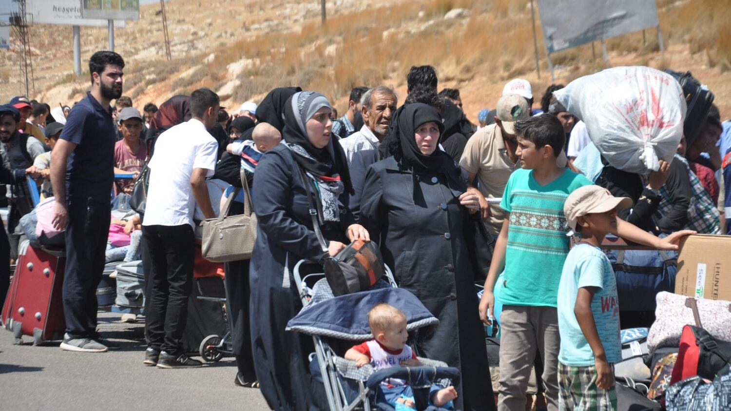 La Ong che aiuta i profughi (invitandoli a tornare in Siria)
