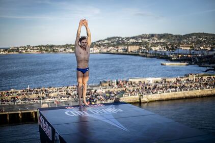  I tuffi da 27 metri della Red Bull Cliff Diving World Series 2019 3