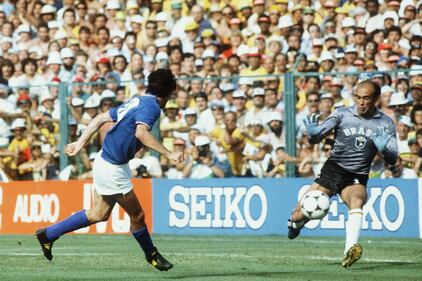 Le immagini più belle di Paolo Rossi: l'uomo che portò l'Italia sul tetto del mondo 4