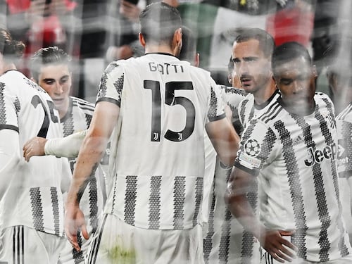 La Juventus perde 2-1 con il Psg e "retrocede" in Europa League