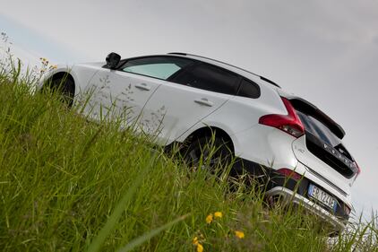 Volvo XC 40 D4: il test 14