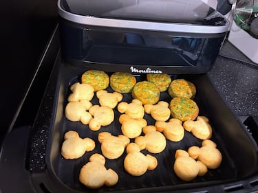 Moulinex Easy Fry XL Surface 4
