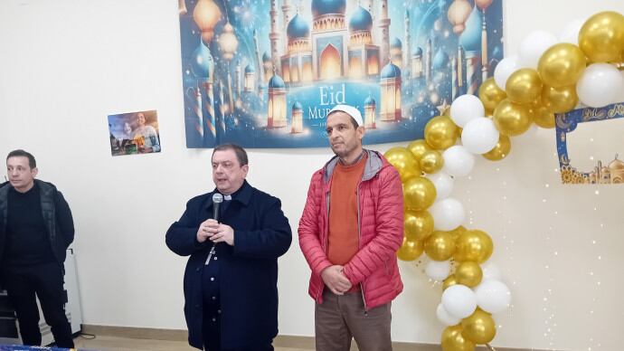 “Conosci l’Islam?”. Così l’imam fa proselitismo in chiesa