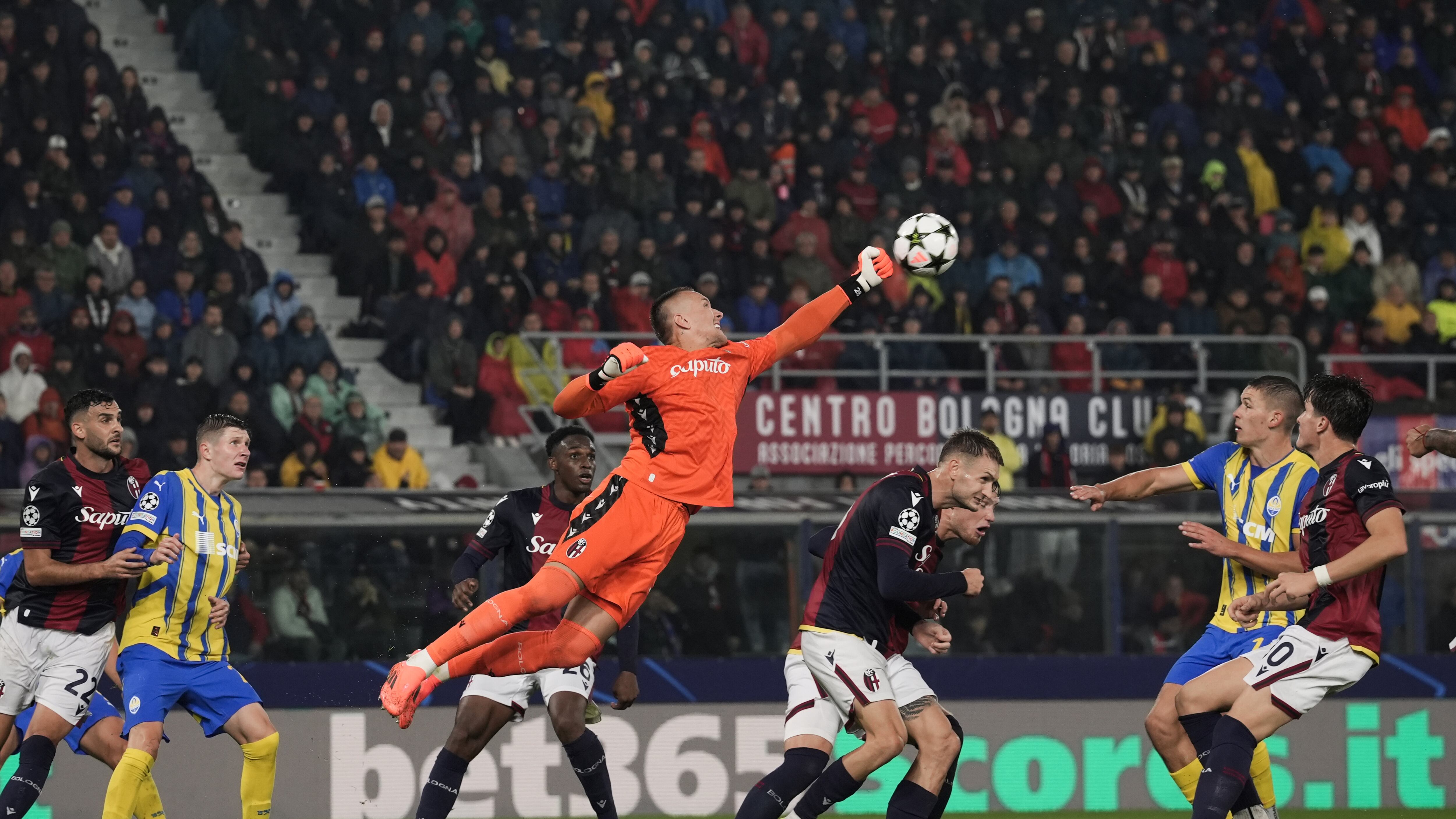 Bologna, che rimpianti. La "prima" di Champions sa di occasione mancata
