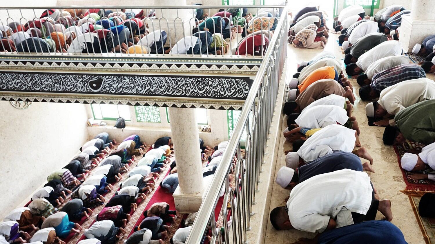 Cina, approvata legge che mira a creare un islam nazionale