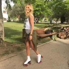 Bar Refaeli, addio al nubilato in piscina 39