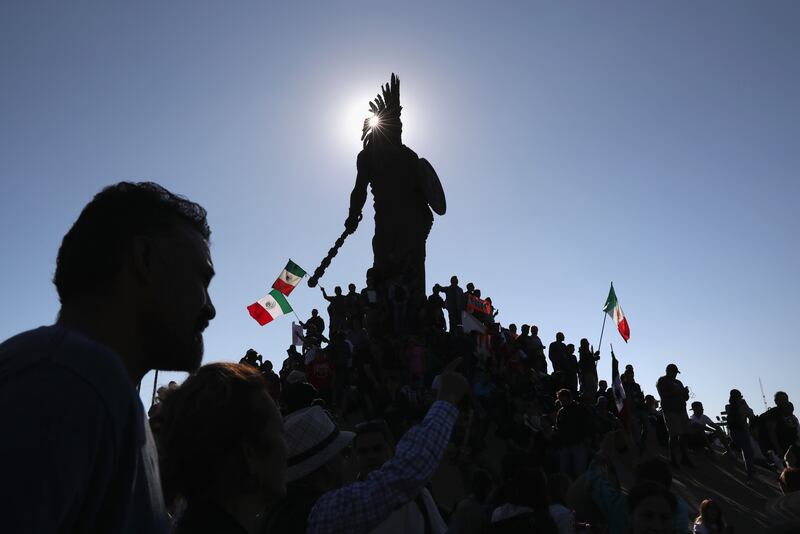 Migranti al confine con il Messico 6