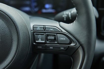 Toyota Yaris Hybrid 2024 10