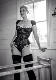 Stefania Ferrario, la modella che rifiuta le etichette 17