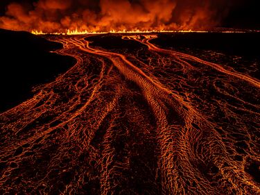 Settima eruzione vulcanica in un anno sulla penisola islandese di Reykjanes 10
