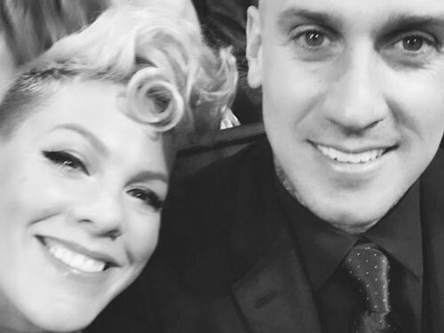 Pink compie 40 anni, messaggio romantico dal marito