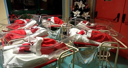 Gli auguri di Natale dei politi agli italiani  1