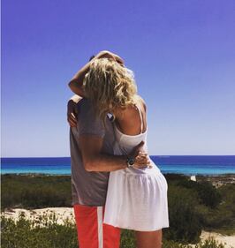 Alessia Marcuzzi, tenerezze col marito 9