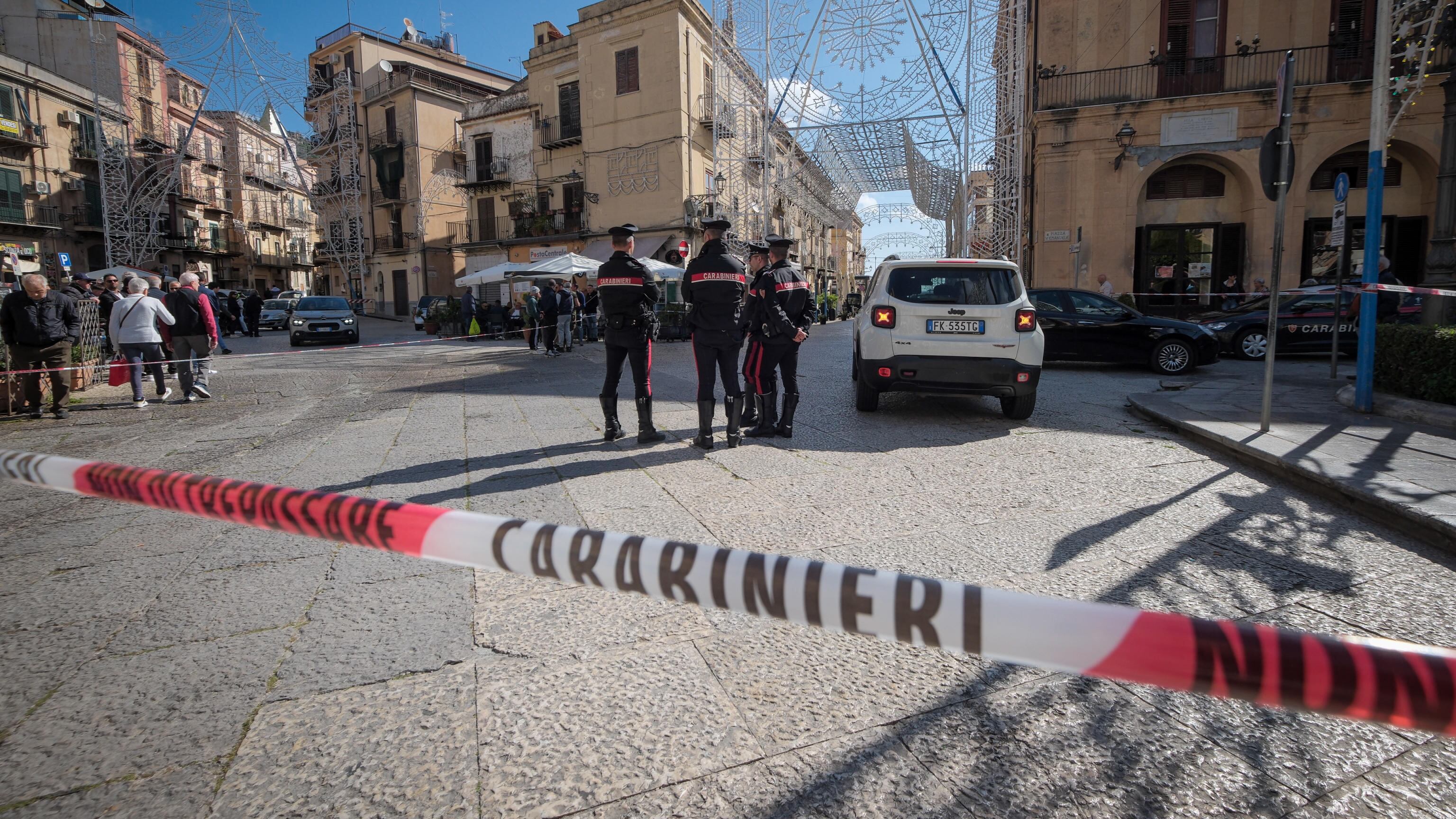 La fake news del Consiglio d'Europa: "Poliziotti italiani razzisti". Meloni: "Vergogna"