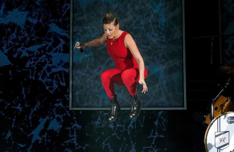 Emma Marrone sexy, rock e appassionata 17