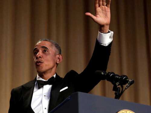 Obama ai giornalisti: "Addio". E lascia cadere il microfono