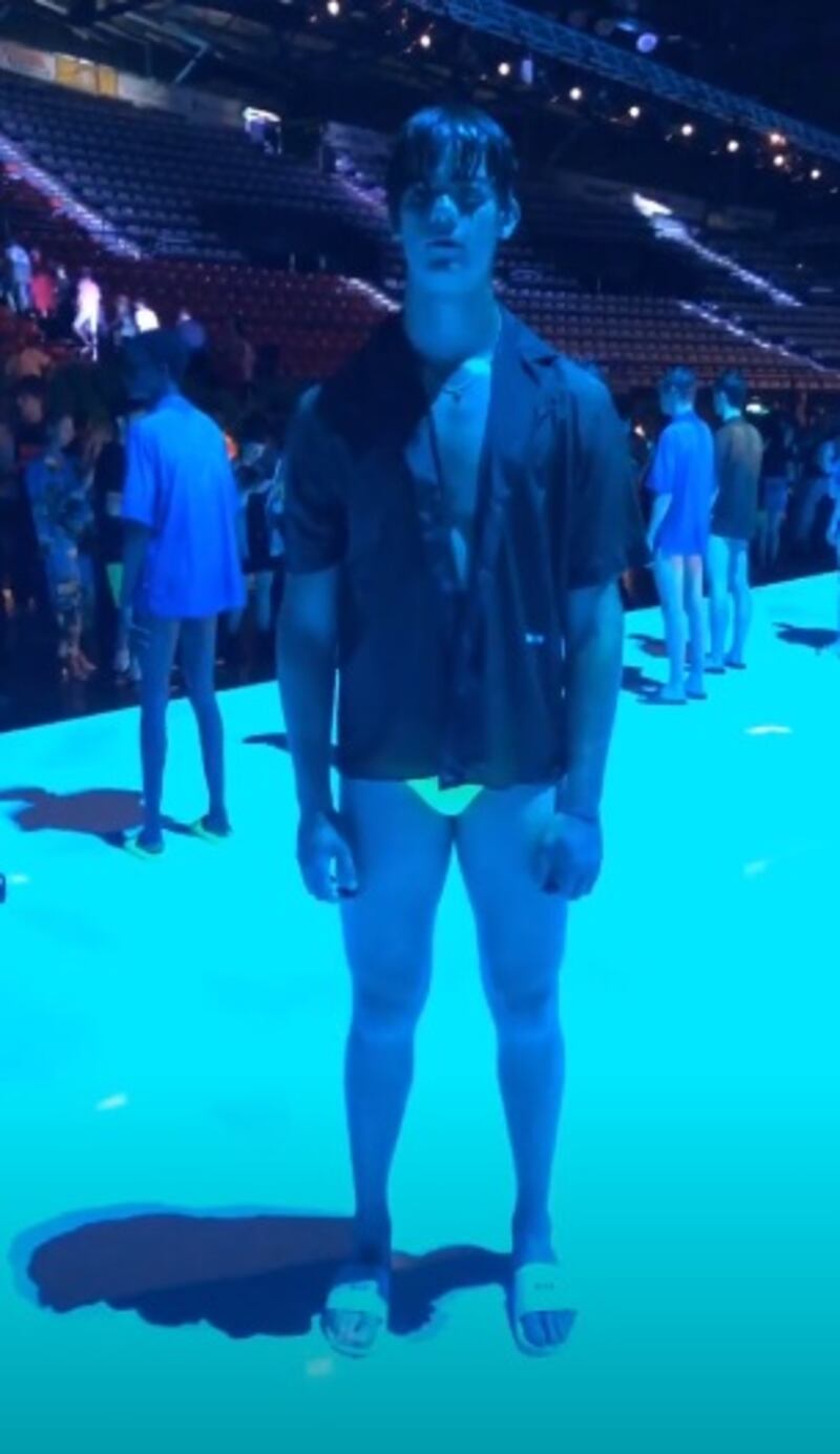 Leonardo Tano, il figlio del porno attore Siffredi sfila a Pitti Uomo 5