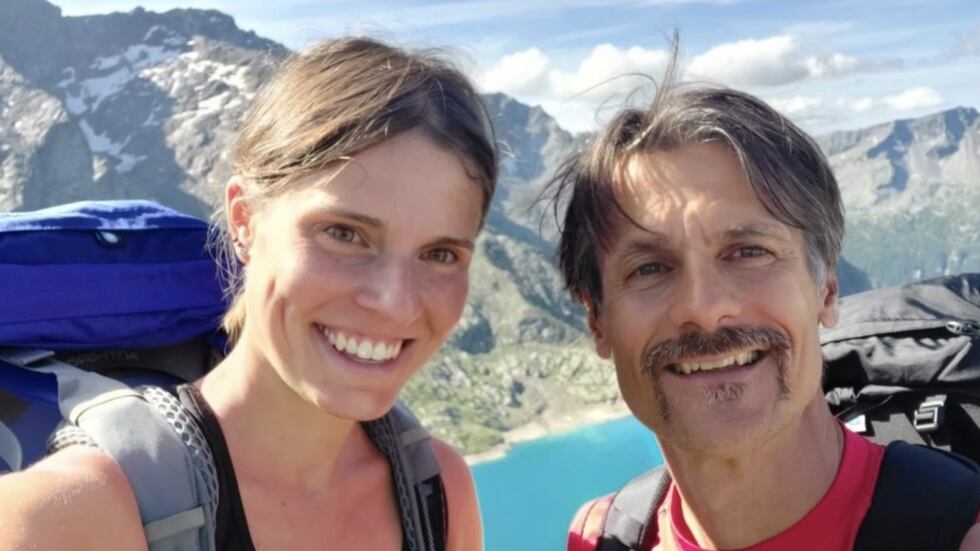 Valanga in Val Formazza (Piemonte), coinvolti scialpinisti: due morti