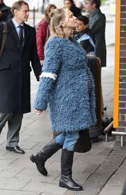 Bridget Jones mamma: Renée Zellweger col pancione sul set 29